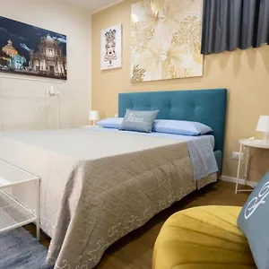 https://filomena-charme-luxury.taorminaitalyhotels.com