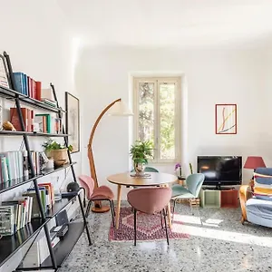 https://appartamento-a-montesacro-citta-giardino.it-romehotels.com