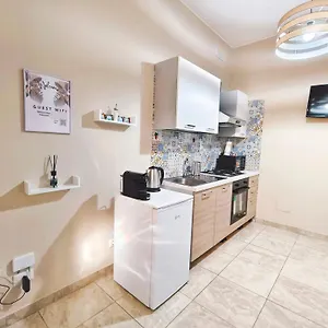 https://novios-017-holiday-home.taorminaitalyhotels.com